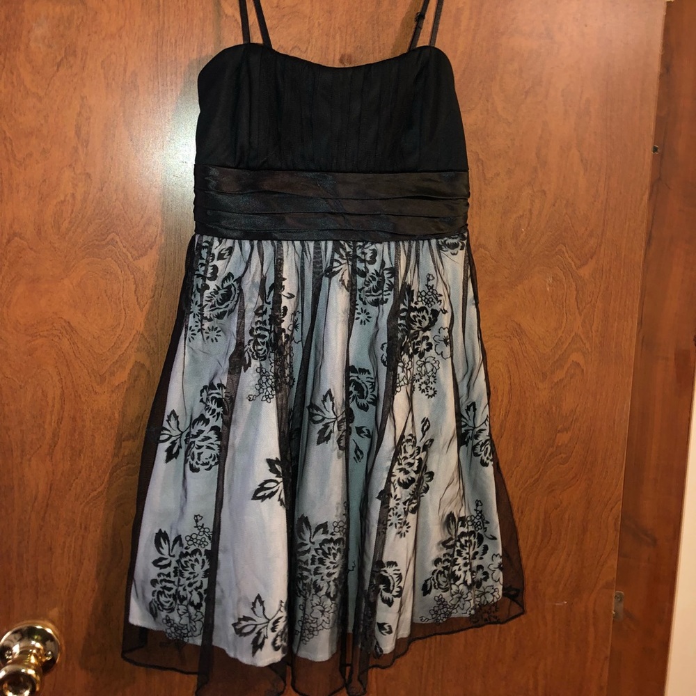 Trixxi Dress